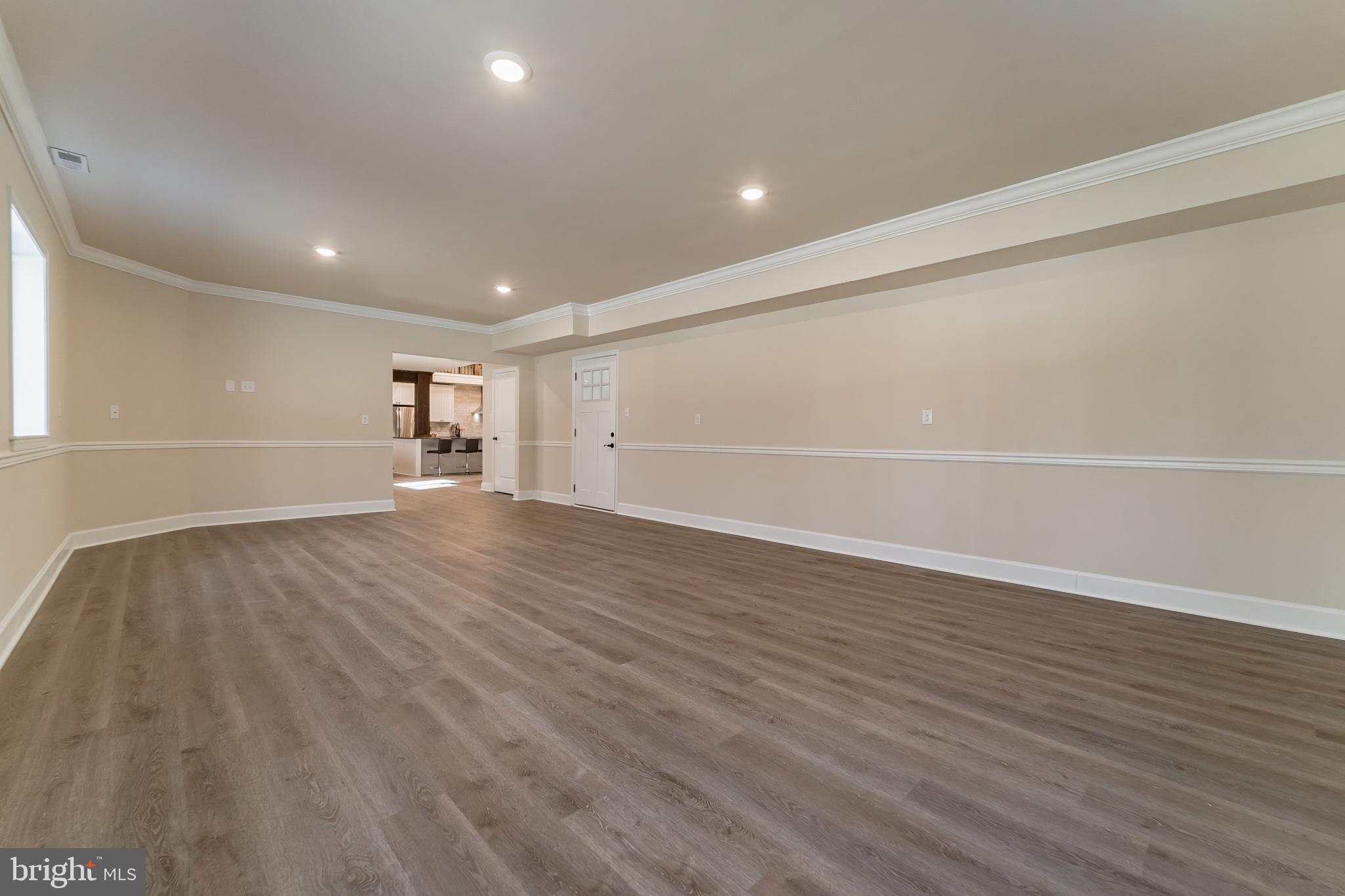 ELDERSBURG - Residential