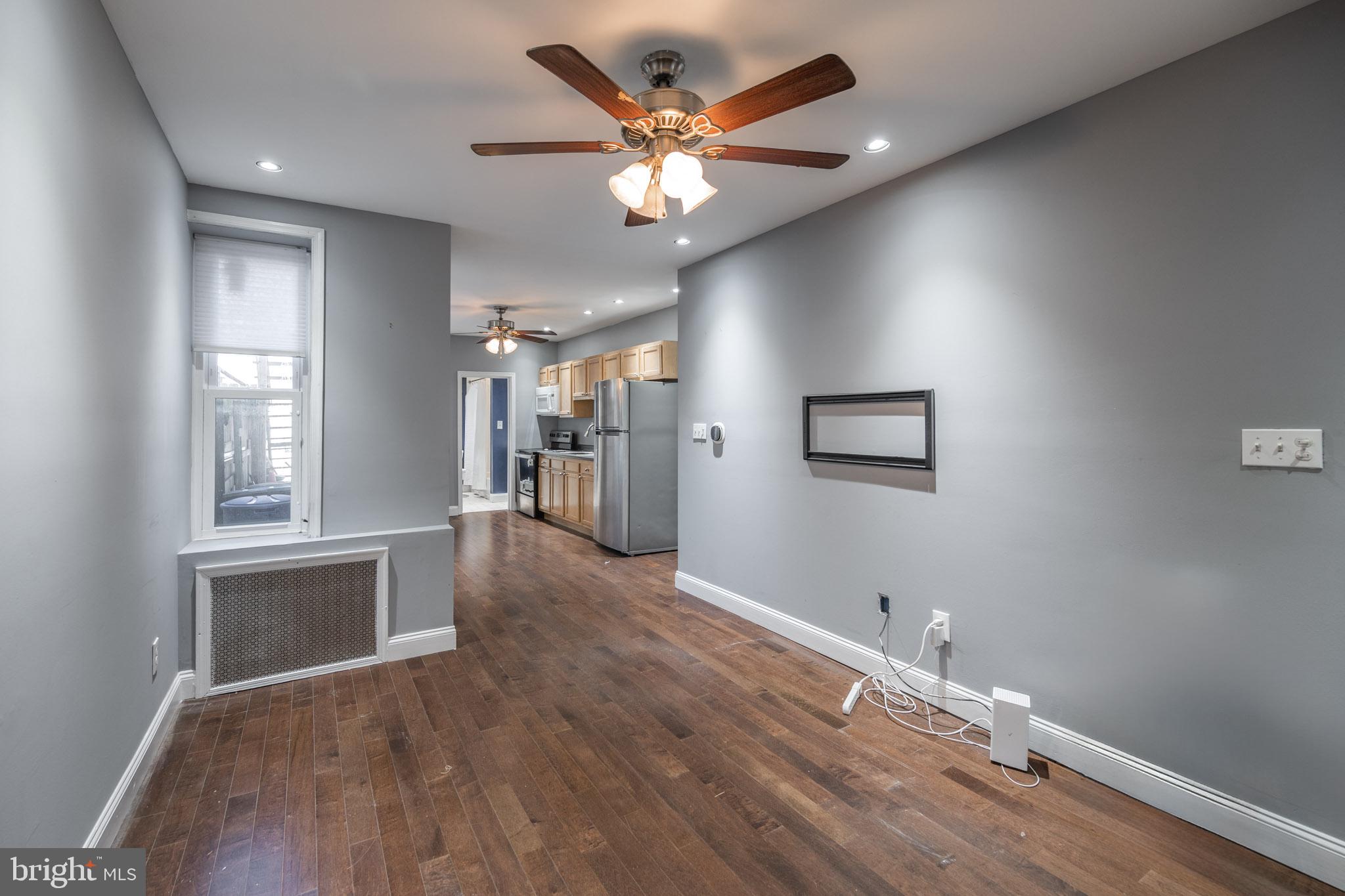 2635 E SOMERSET STREET UNIT 1