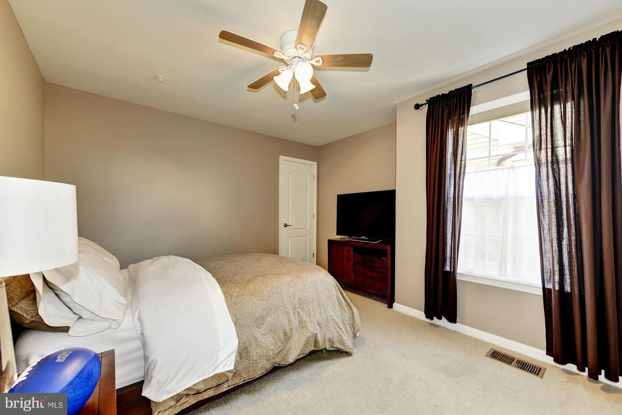 PRESERVE AT GOOSE CREEK - Residential