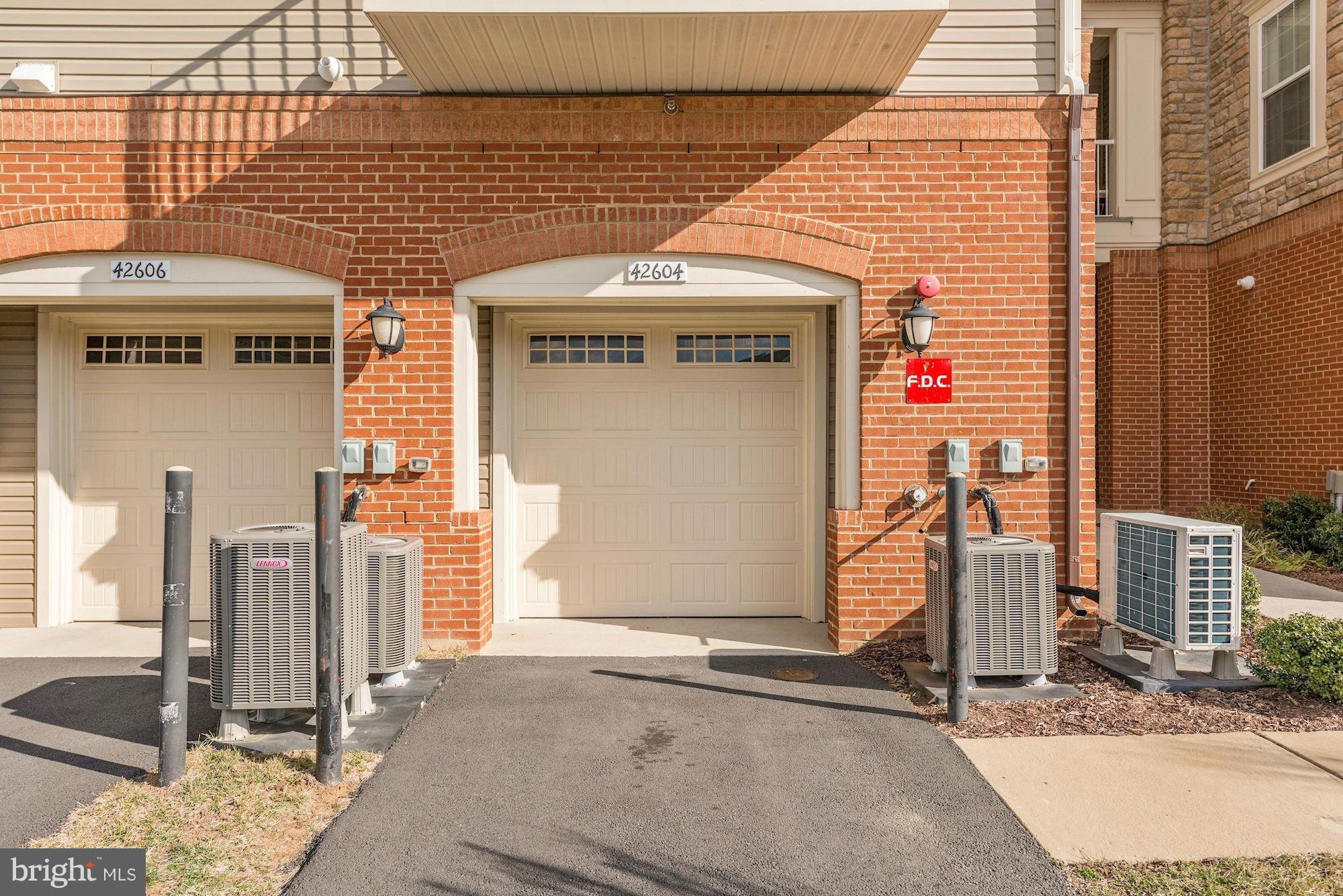 PRESERVE AT GOOSE CREEK - Residential