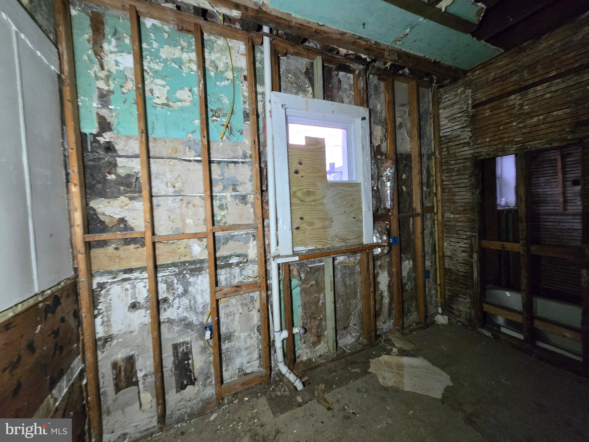 NONE AVAILABLE - Residential Income