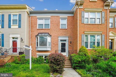 14333 WINDING WOODS COURT CENTREVILLE VA 20120