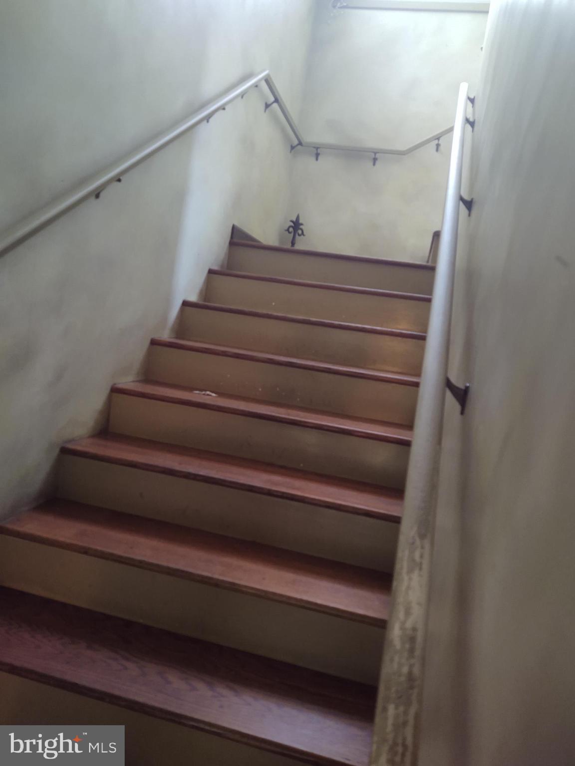 18035 GEORGIA AVENUE