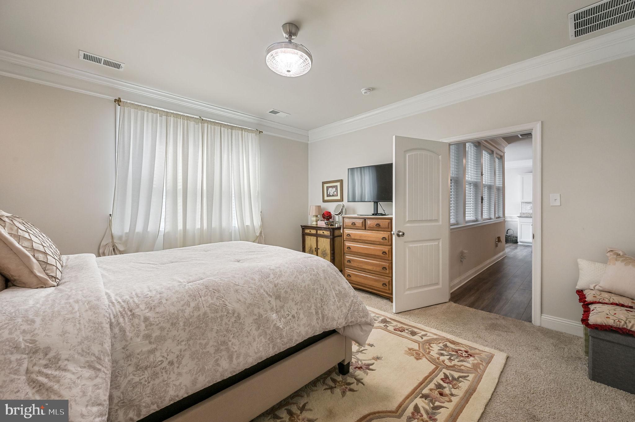 BERGMONT WOODS - Residential