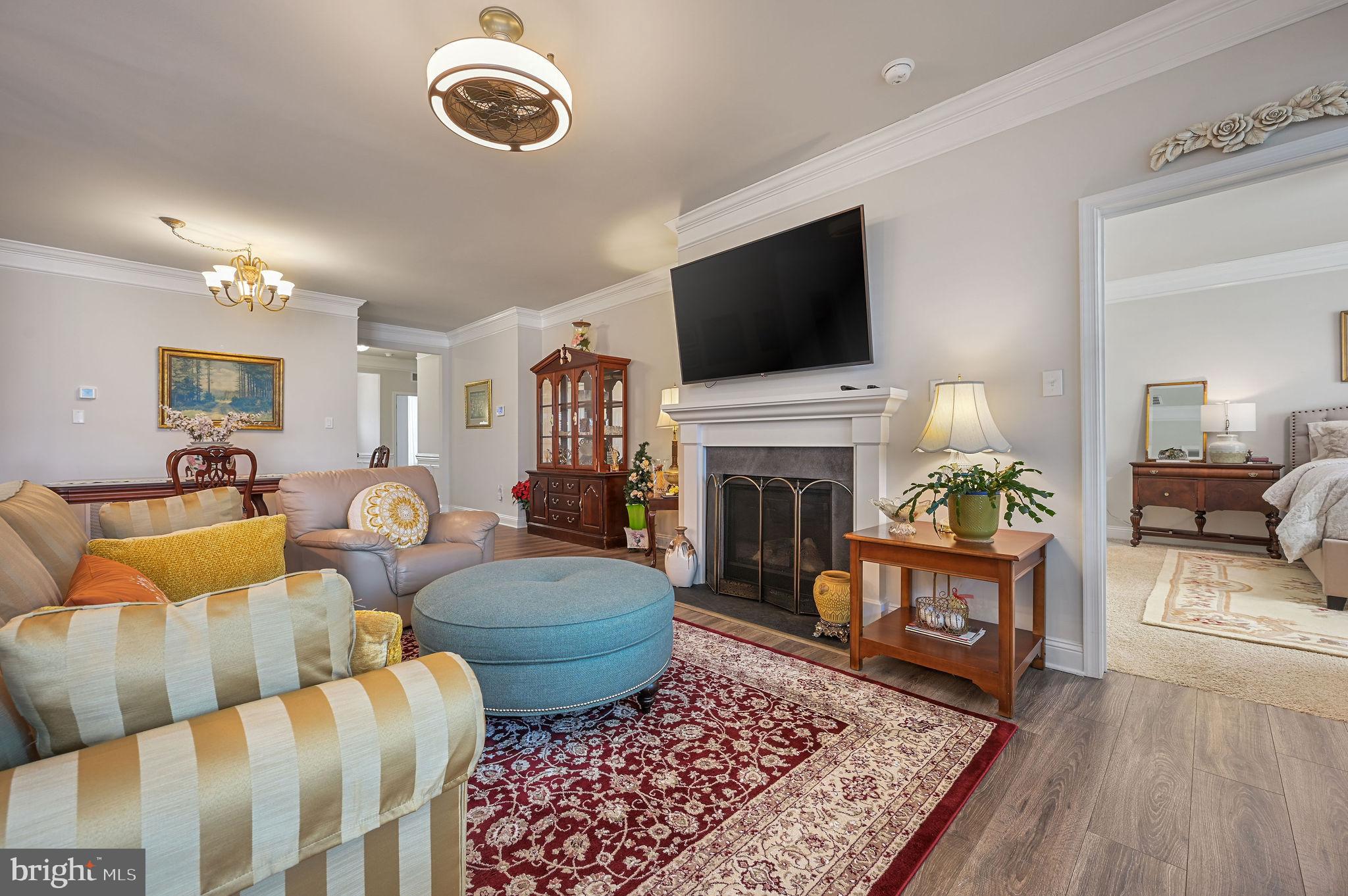 BERGMONT WOODS - Residential