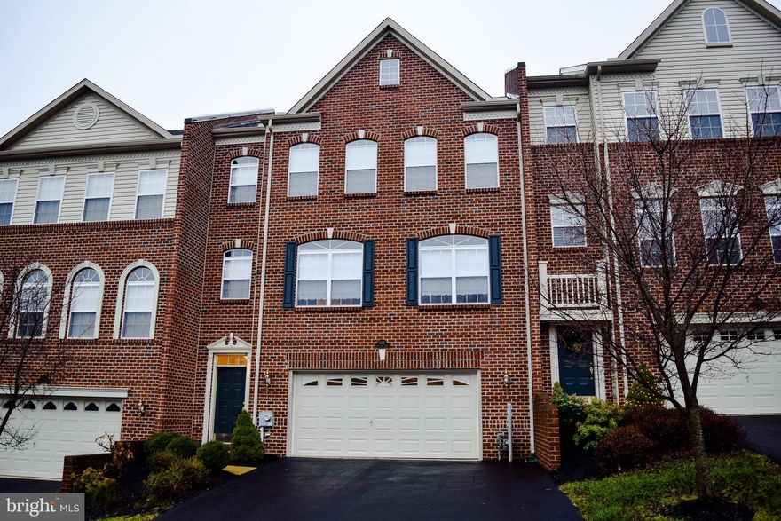 What a great opportunity to start the new year off in a new home.  You got it, this home is ready to move right in! Located in the community of Northbrook this three-story townhouse is now available for its new owners.  Enter the home on the ground floor, which consists of an oversized garage, a tiled entrance foyer, closet, and a large unfinished basement.  This level is already plumbed for a full bathroom and the rooms are ready for finishing! On the main level of the home, the open concept has been integrated into two large areas. The living room and dining area are located in the front half of the home while the sitting room, with a gas fireplace, the large eat-in kitchen take up the back. There is plenty of cabinets and storage for the chef as well as granite counter space accented with the breakfast bar! The stainless steel cooktop, microwave, double oven, and refrigerator perfectly accent the cherry cabinets.  Just off the eating area is the sliding doors to the rear deck.  There is a powder room just off the stairs on your way up to the sleeping level. The master bedroom has plenty of natural light pouring into this oversized owners retreat featuring vaulted ceilings, a large walk-in closet, an oversized sitting area, a large master bath with double vanity and the oversized tub/shower combination. There are also two other bedrooms on this level as well as the ever-popular upper-level laundry area. This home is situated a few minutes from Route 322 making it convenient to get nearly anywhere you need, whether it is downtown Philadelphia, Wilmington DE, the Philadelphia airport, Media, West Chester, Kennett Square.... it's all close by. Not to mention the home is just a very short walk to Clayton park, just across the street from the development! Be sure to put this one on your list to see!