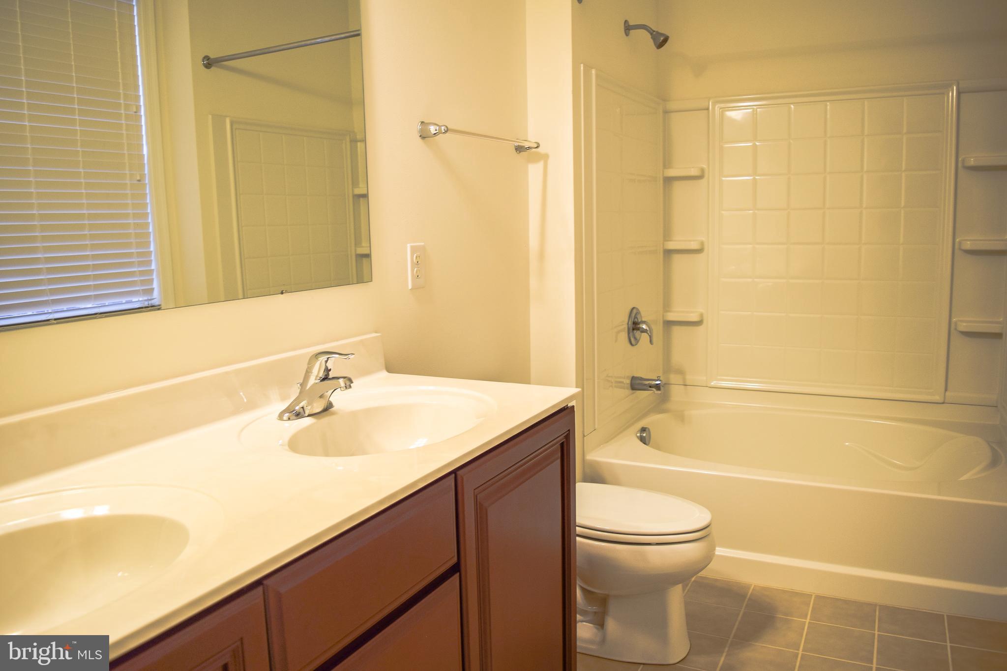 NORTHBROOK - Residential