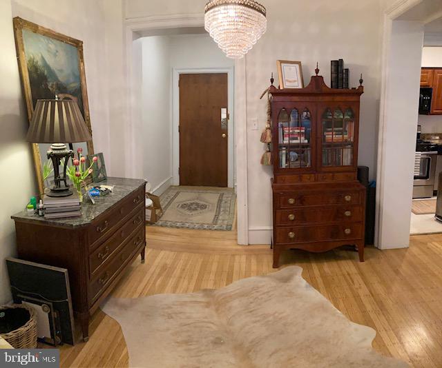 CENTER CITY - Residential Lease