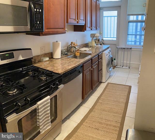 CENTER CITY - Residential Lease