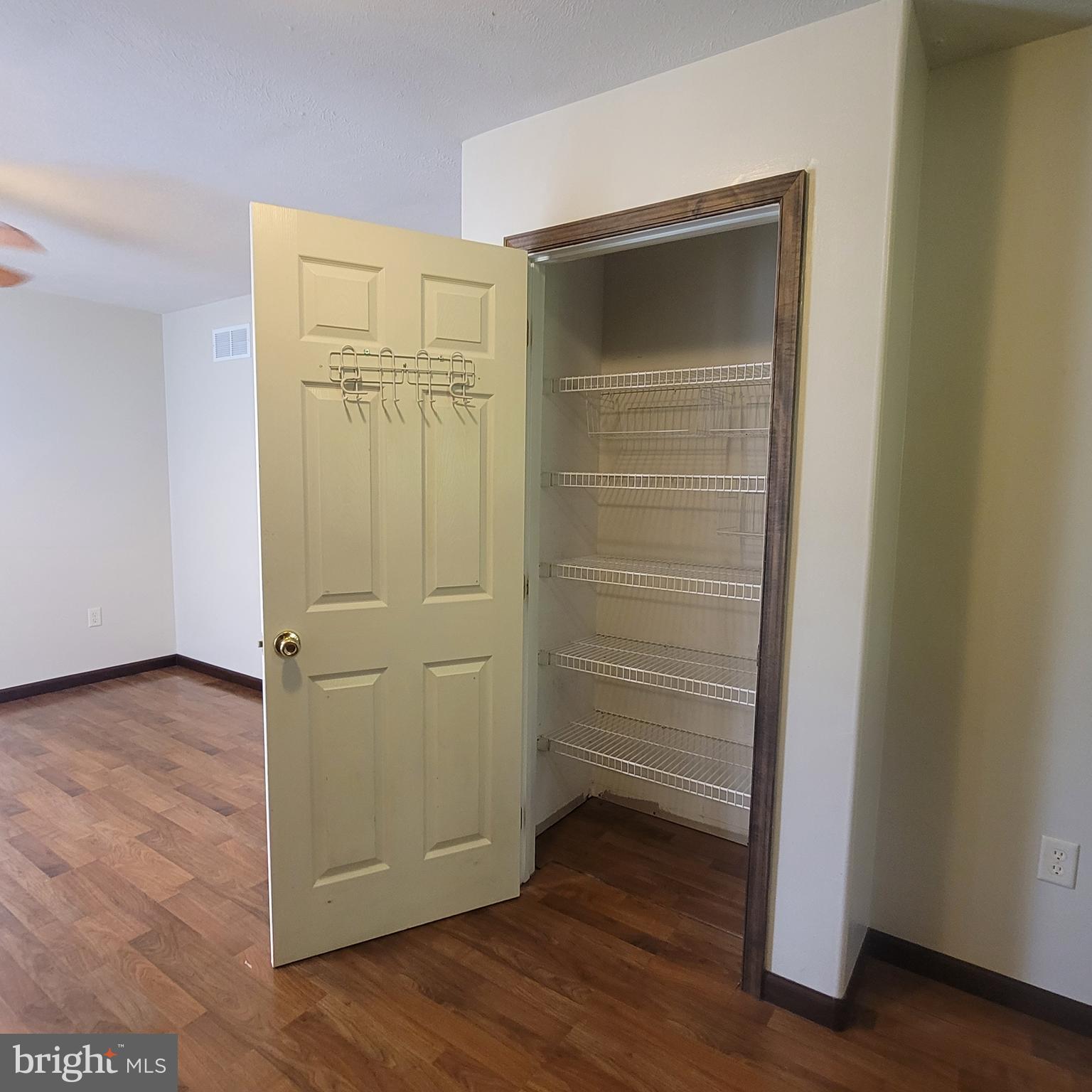 NORTH EAST - Residential