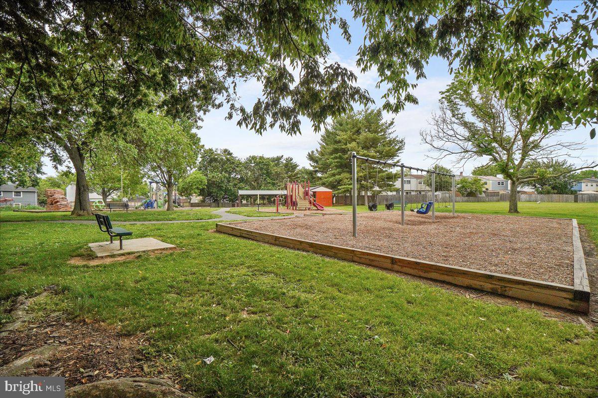 AMBER MEADOWS - Residential