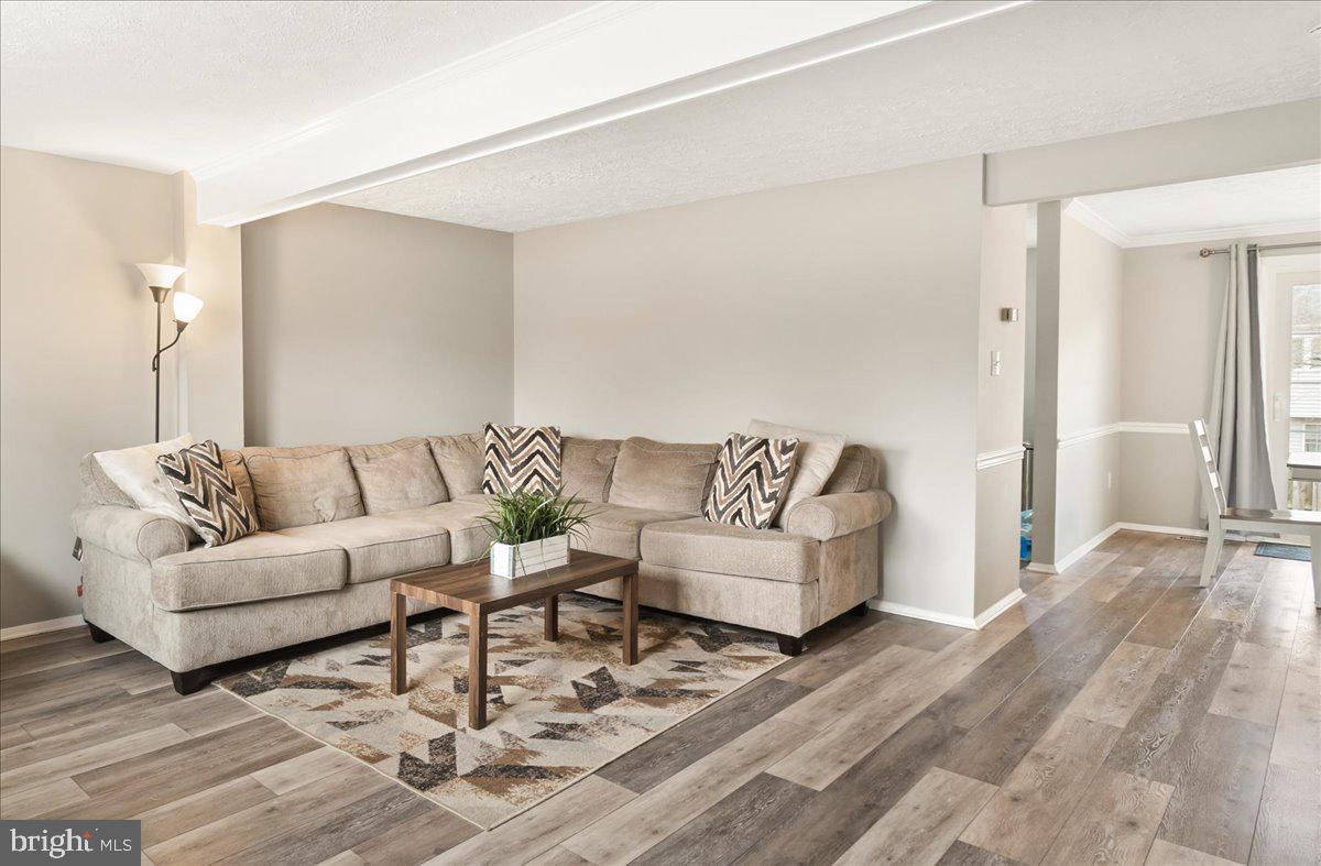 AMBER MEADOWS - Residential