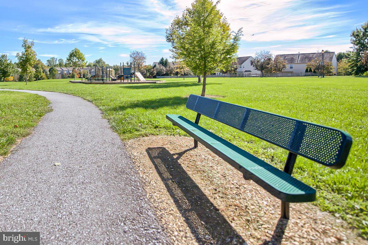 AMBER MEADOWS - Residential