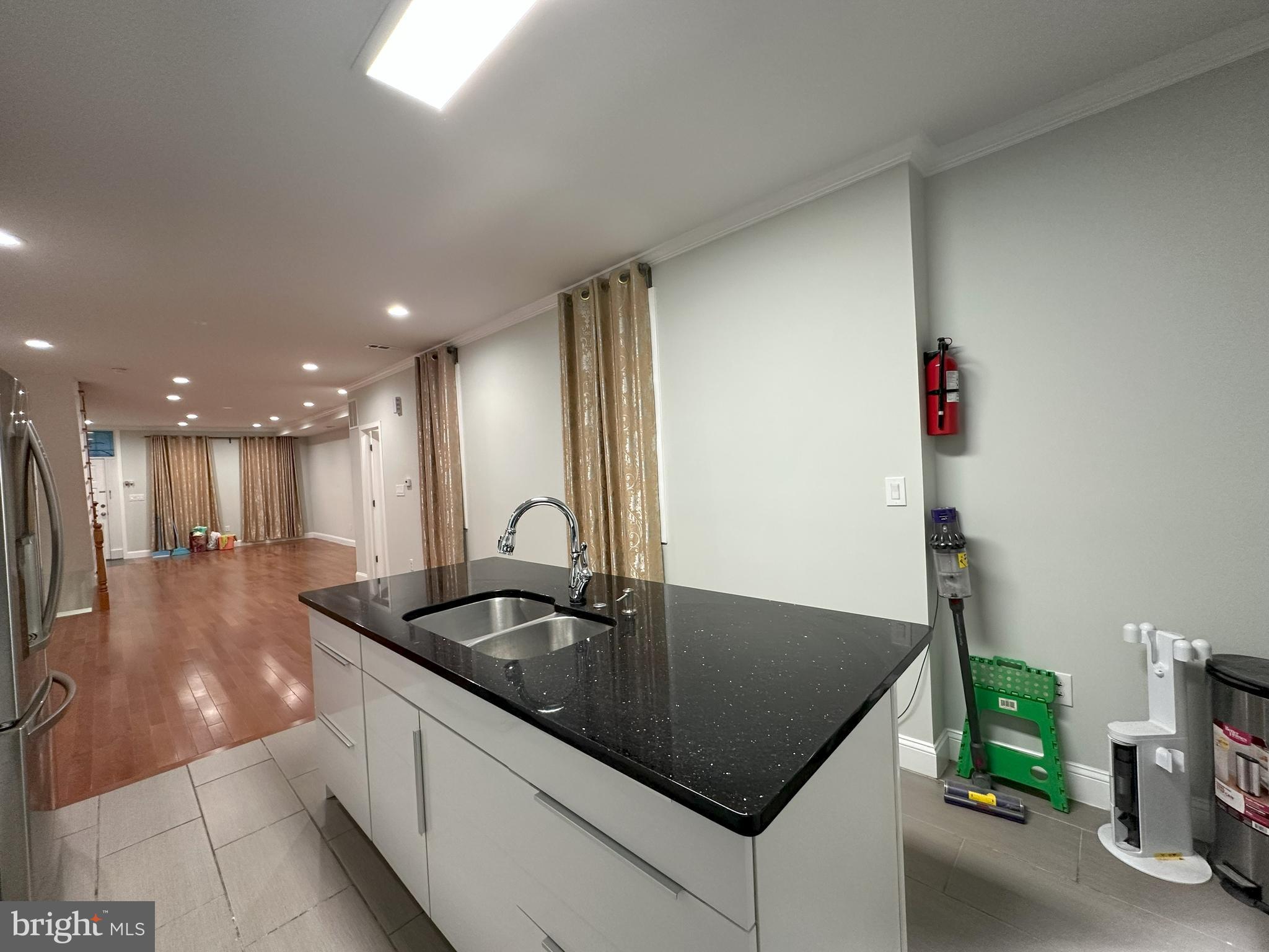 PHILADELPHIA (SOUTH) - Residential