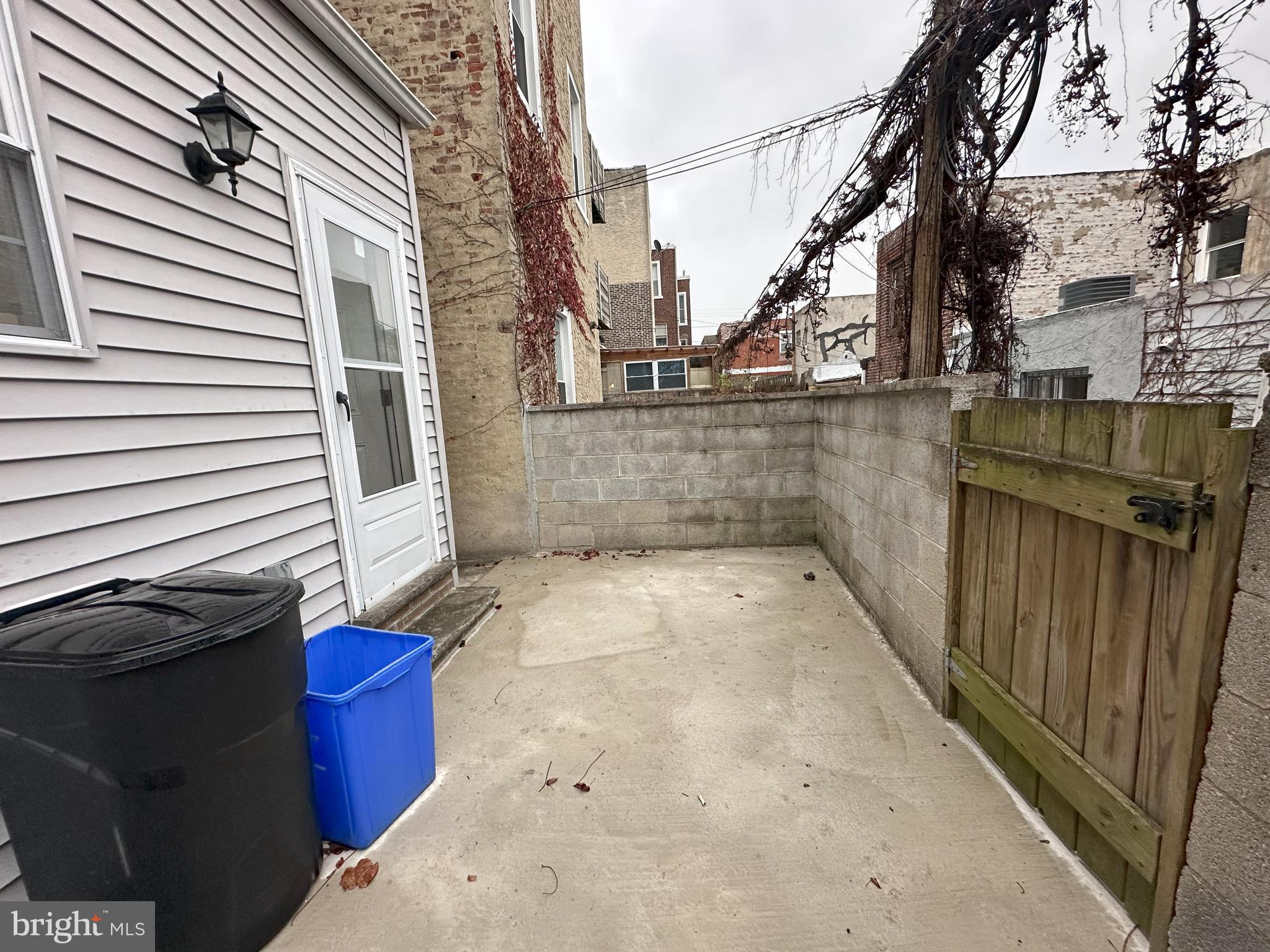 PHILADELPHIA (SOUTH) - Residential