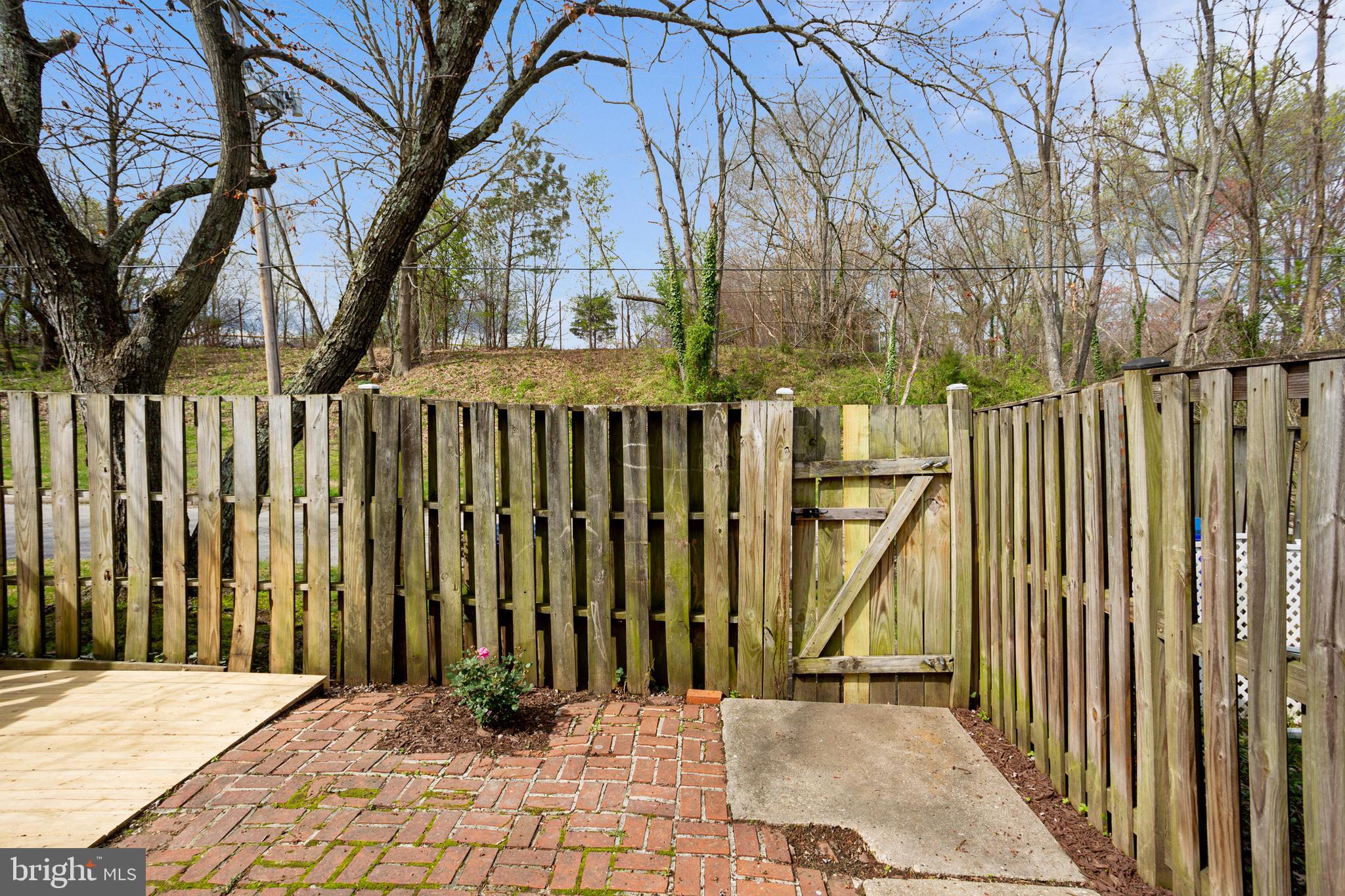 BELAIR TOWN - Residential