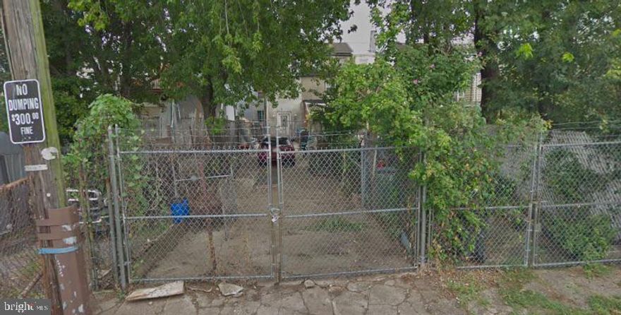 Lot in perfect location! 1742 N. Bodine Street is a 12ft by 48ft deep lot located in the heart of Olde Kensington. There is a ton of new construction in the surrounding blocks selling at great prices. This lot is perfect for a developer. You do not want to miss this opportunity! Priced to sell quick!