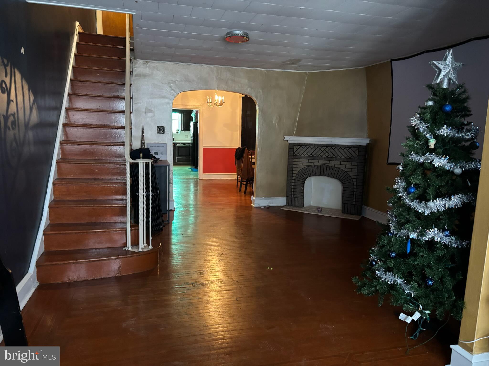 3448 TUDOR STREET