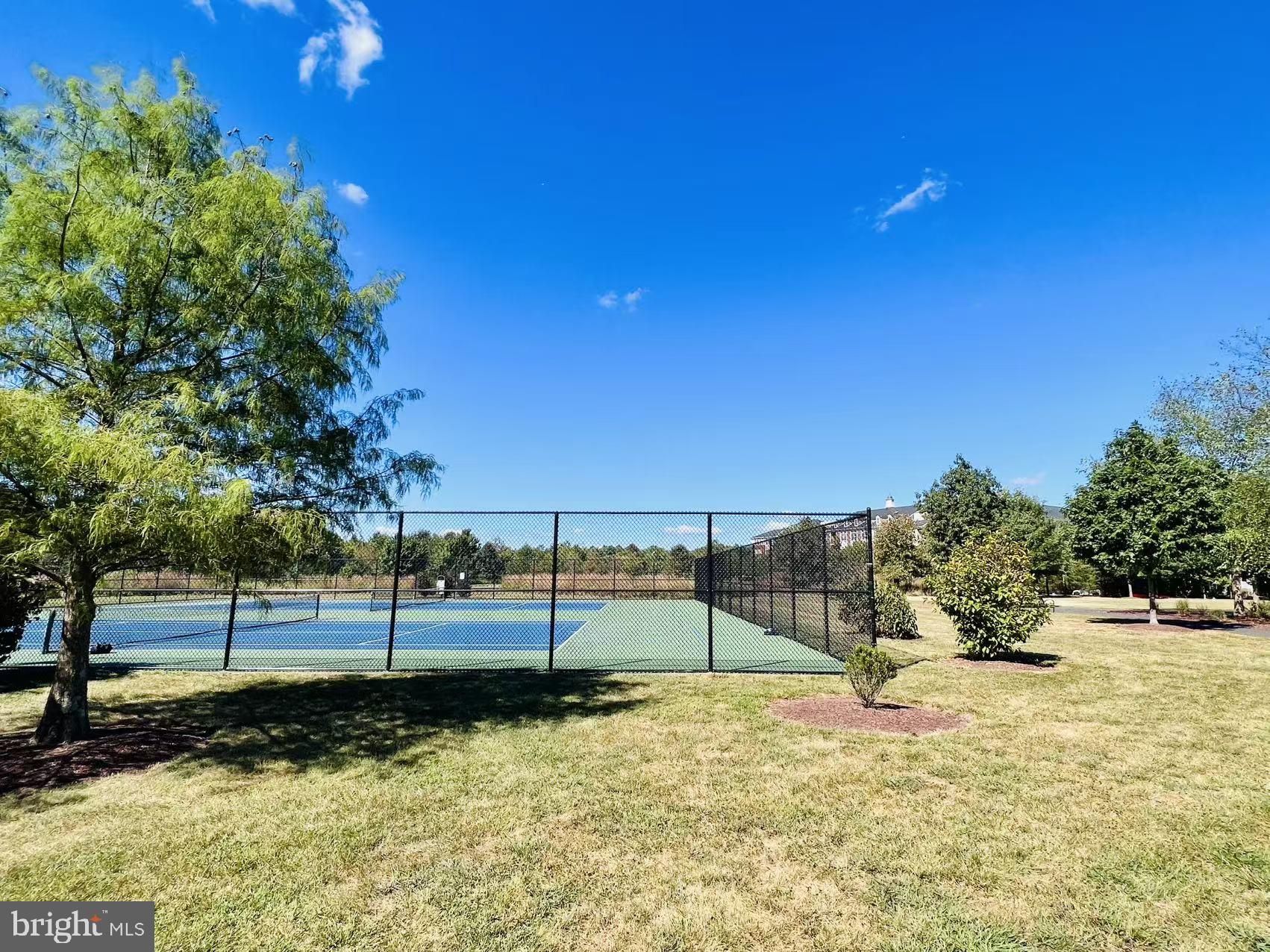 FALLSGROVE - Residential