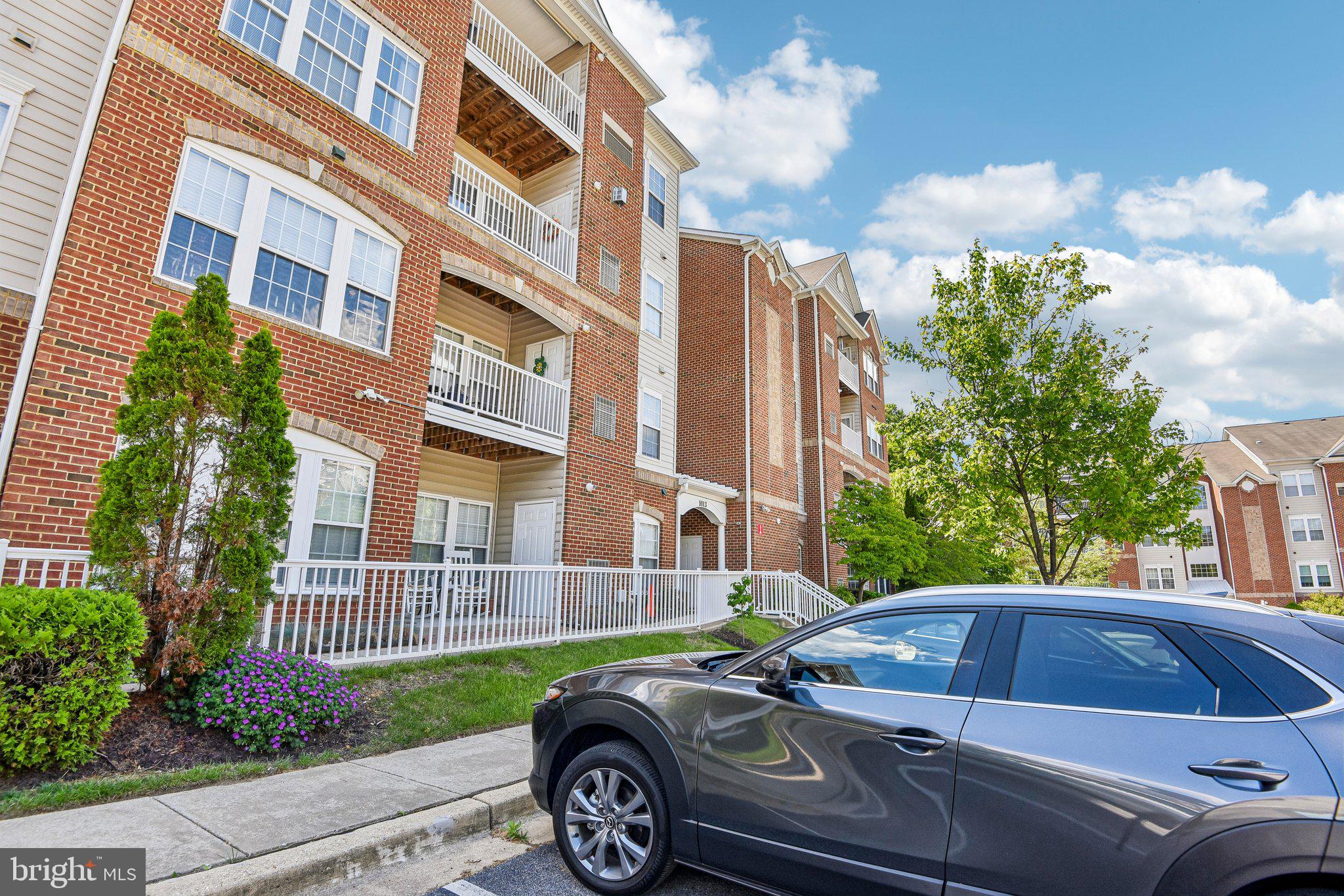 EDEN BROOK - Residential