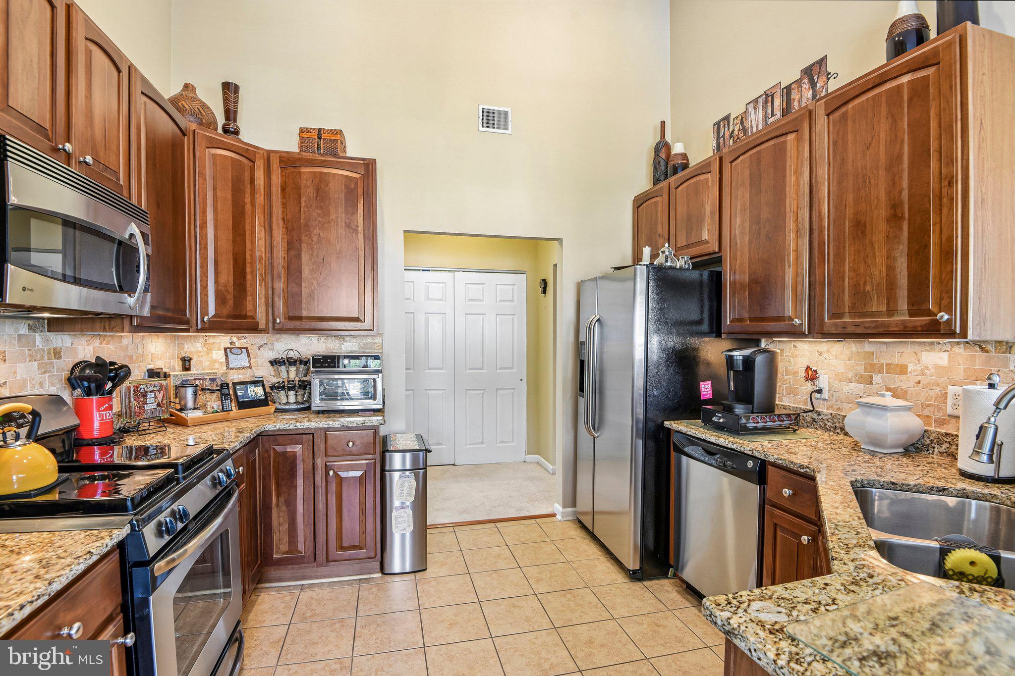 EDEN BROOK - Residential