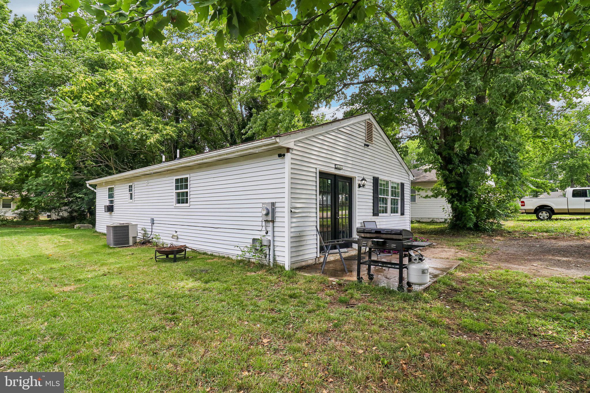 345 LAUREL DRIVE