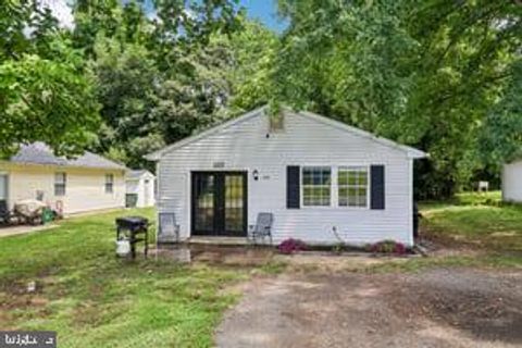 Homes For Sale - 345 Laurel Drive<br/> LUSBY, MD 20657