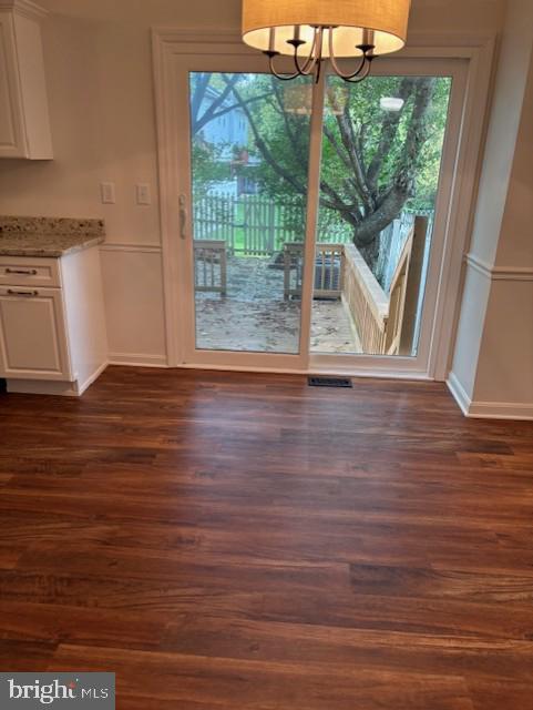 HUNTERS RUN VILLAGE - Residential Lease