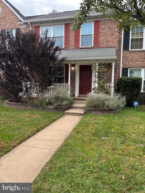 HUNTERS RUN VILLAGE - Residential Lease