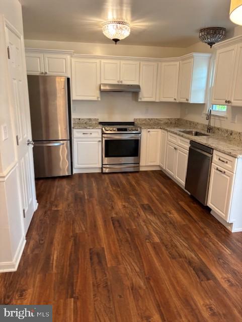 HUNTERS RUN VILLAGE - Residential Lease
