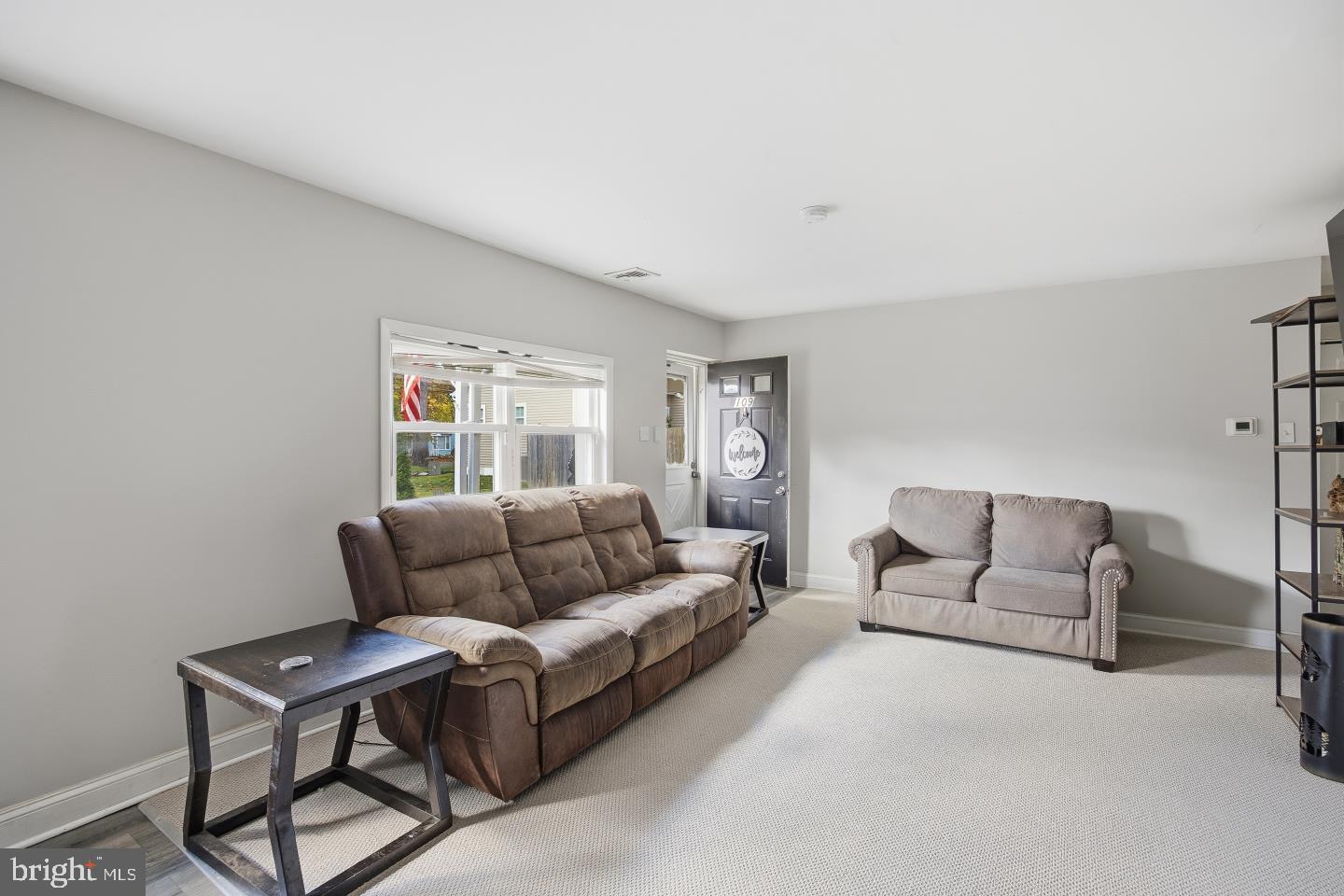 109 W CLEARVIEW AVENUE