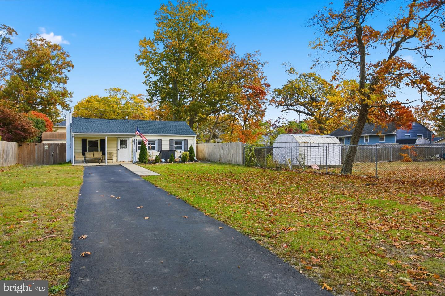 109 W CLEARVIEW AVENUE