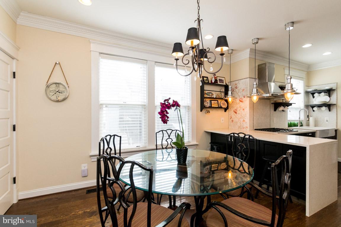 HISTORIC DISTRICT - Residential