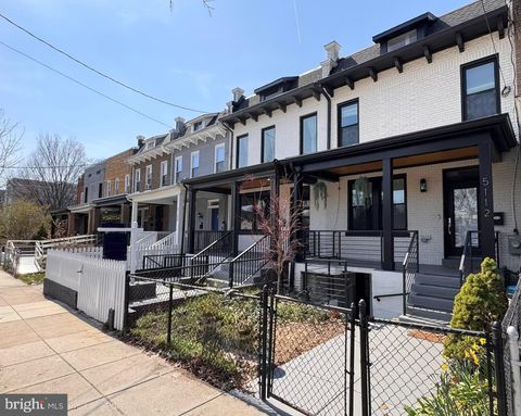 5112 9TH STREET NW WASHINGTON DC 20011