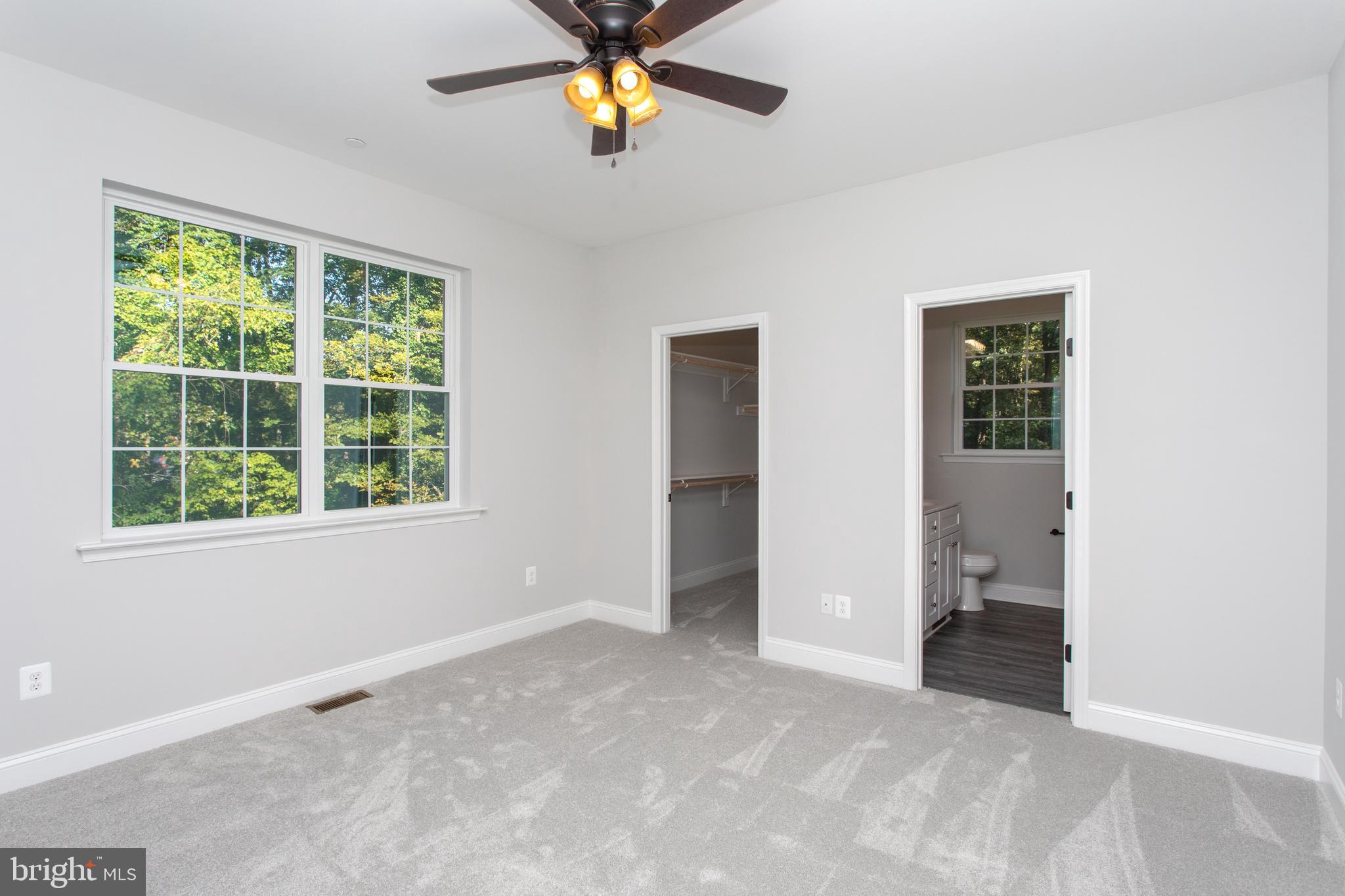 RUSTIC HILLS - Residential