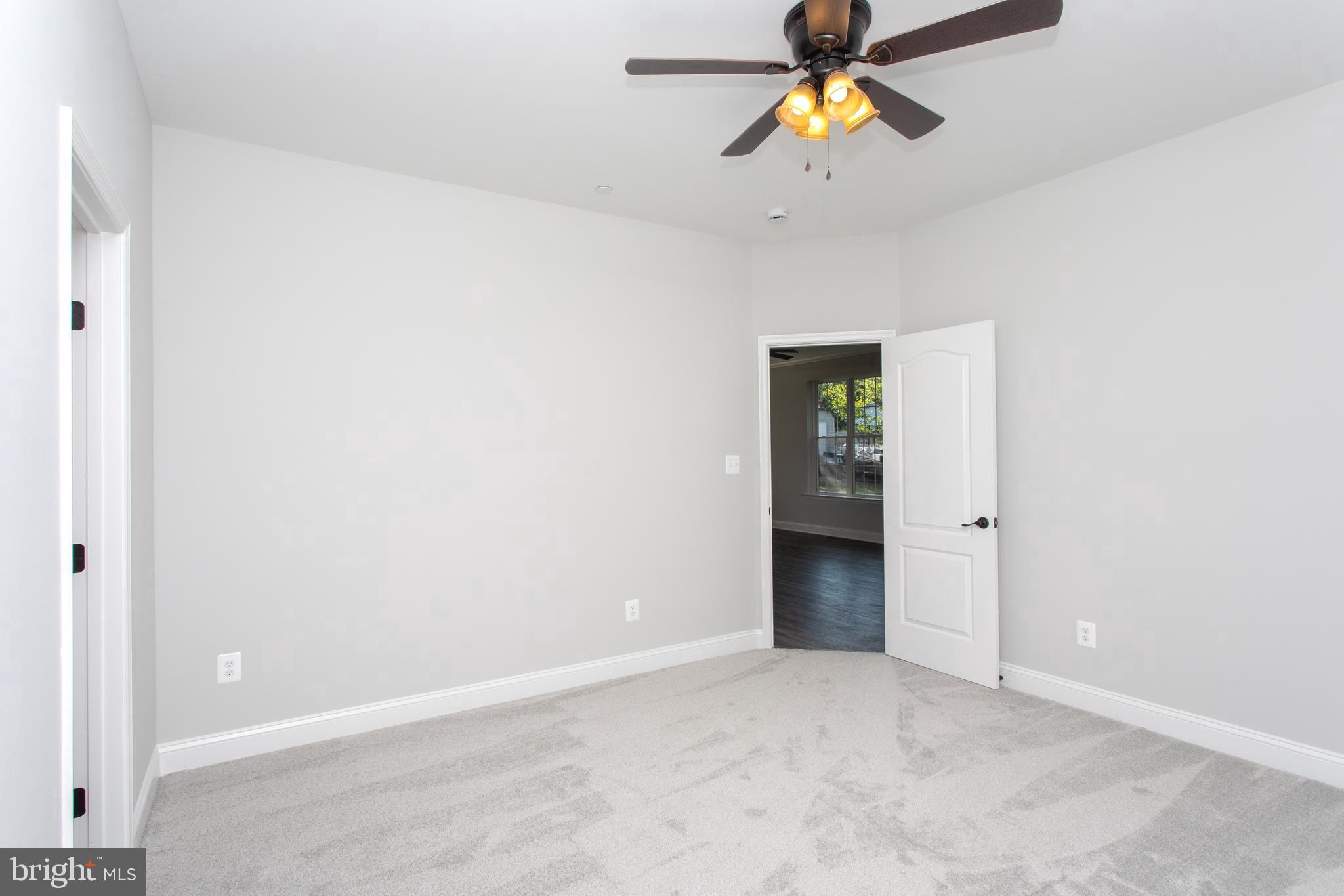 RUSTIC HILLS - Residential