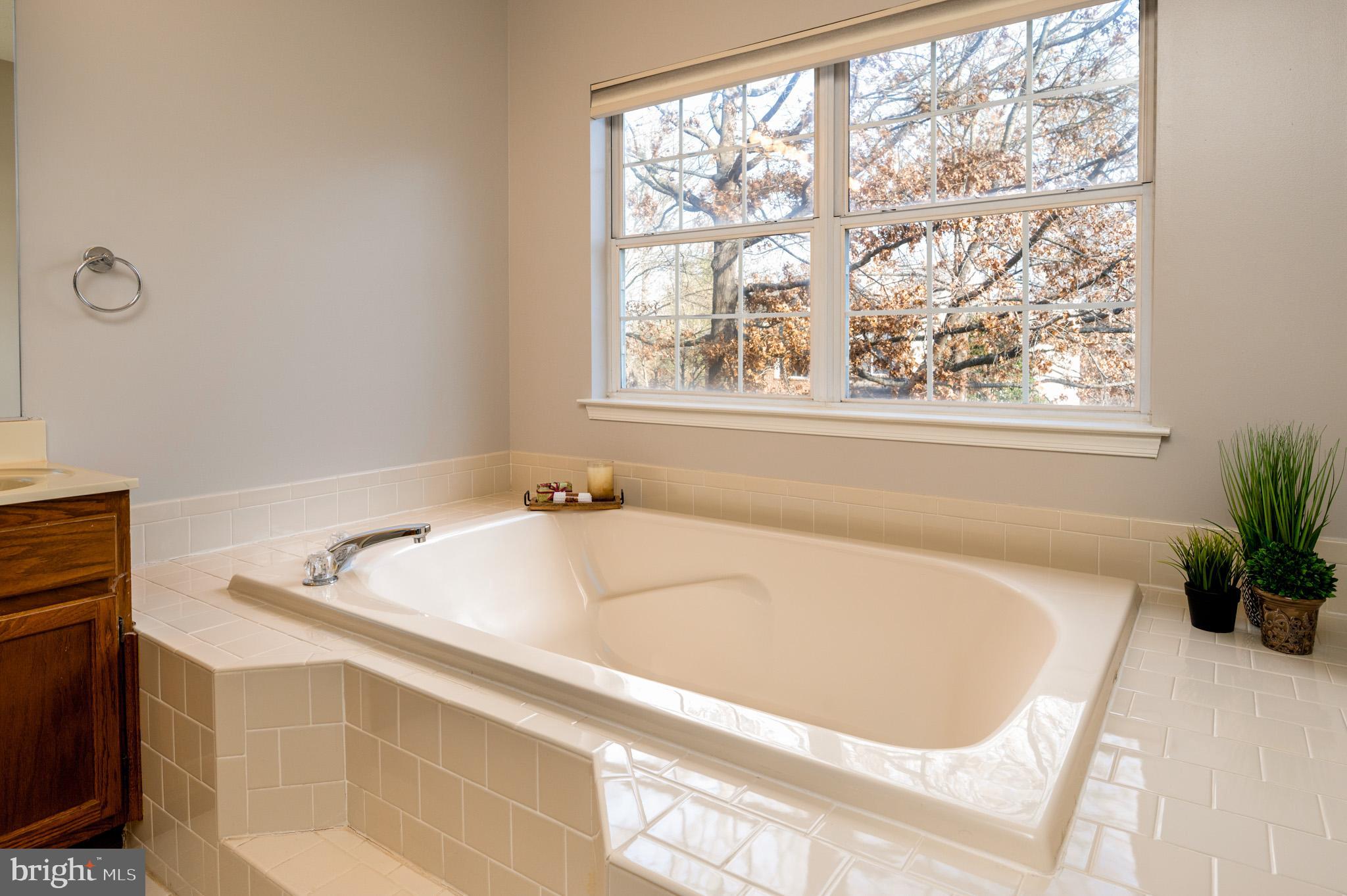 RUSSETT - Residential