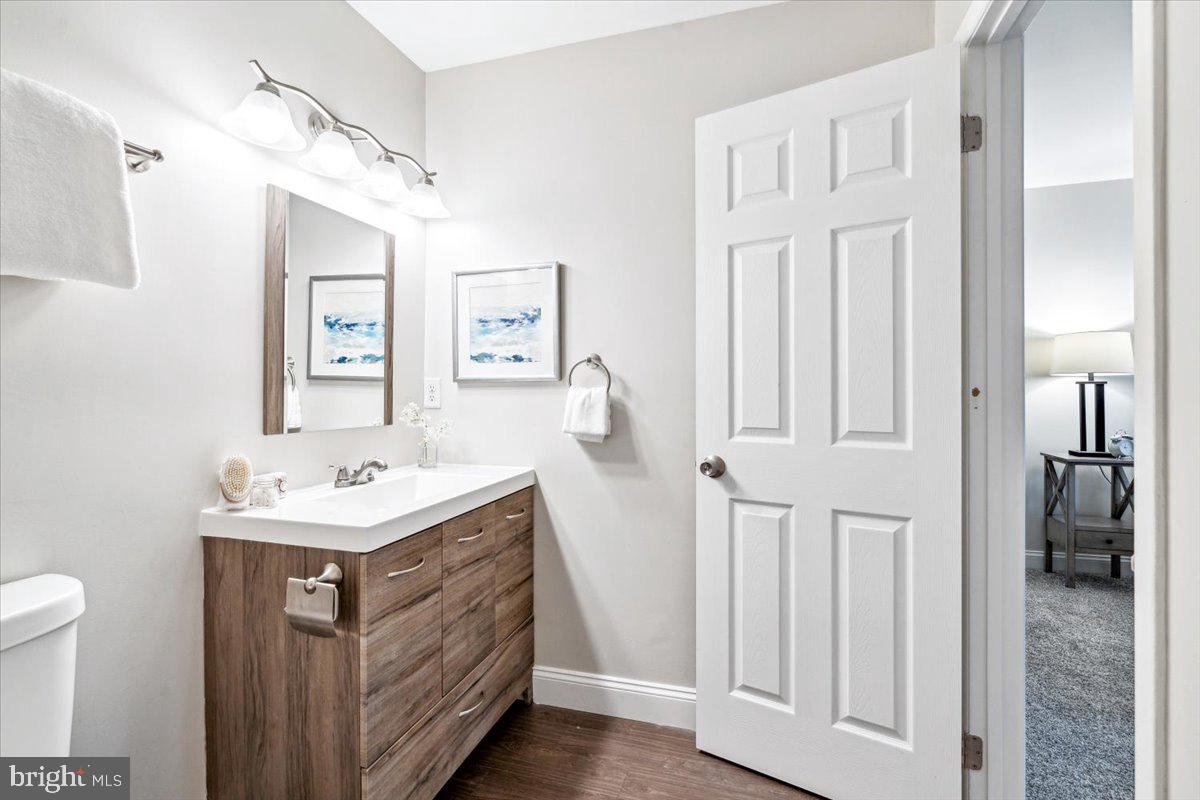 CRESTWOOD VILLAGE - Residential