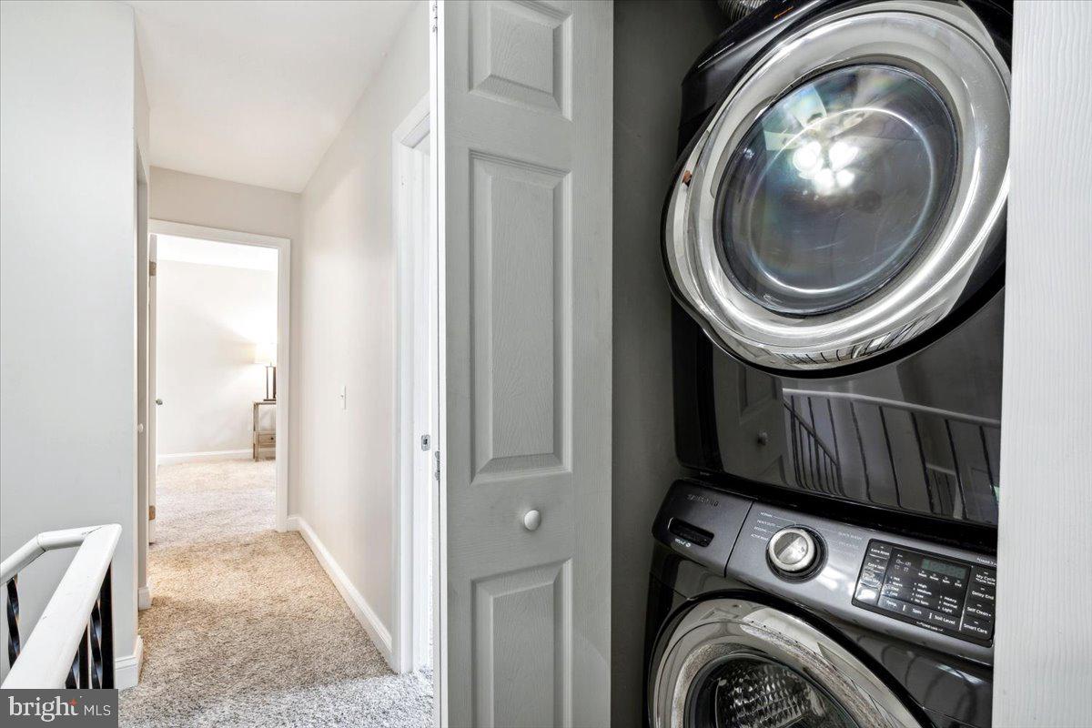 CRESTWOOD VILLAGE - Residential