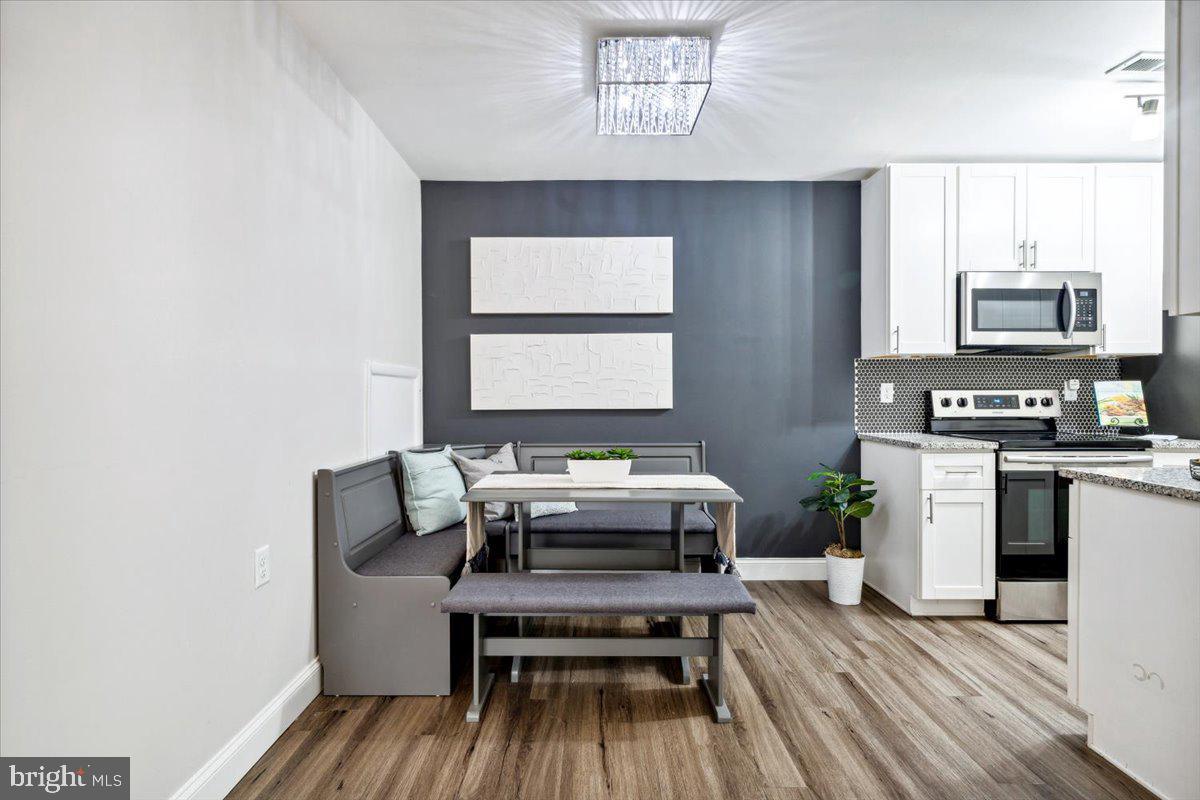 CRESTWOOD VILLAGE - Residential