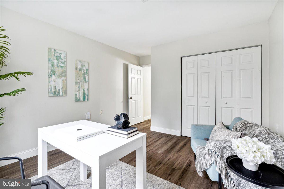 CRESTWOOD VILLAGE - Residential