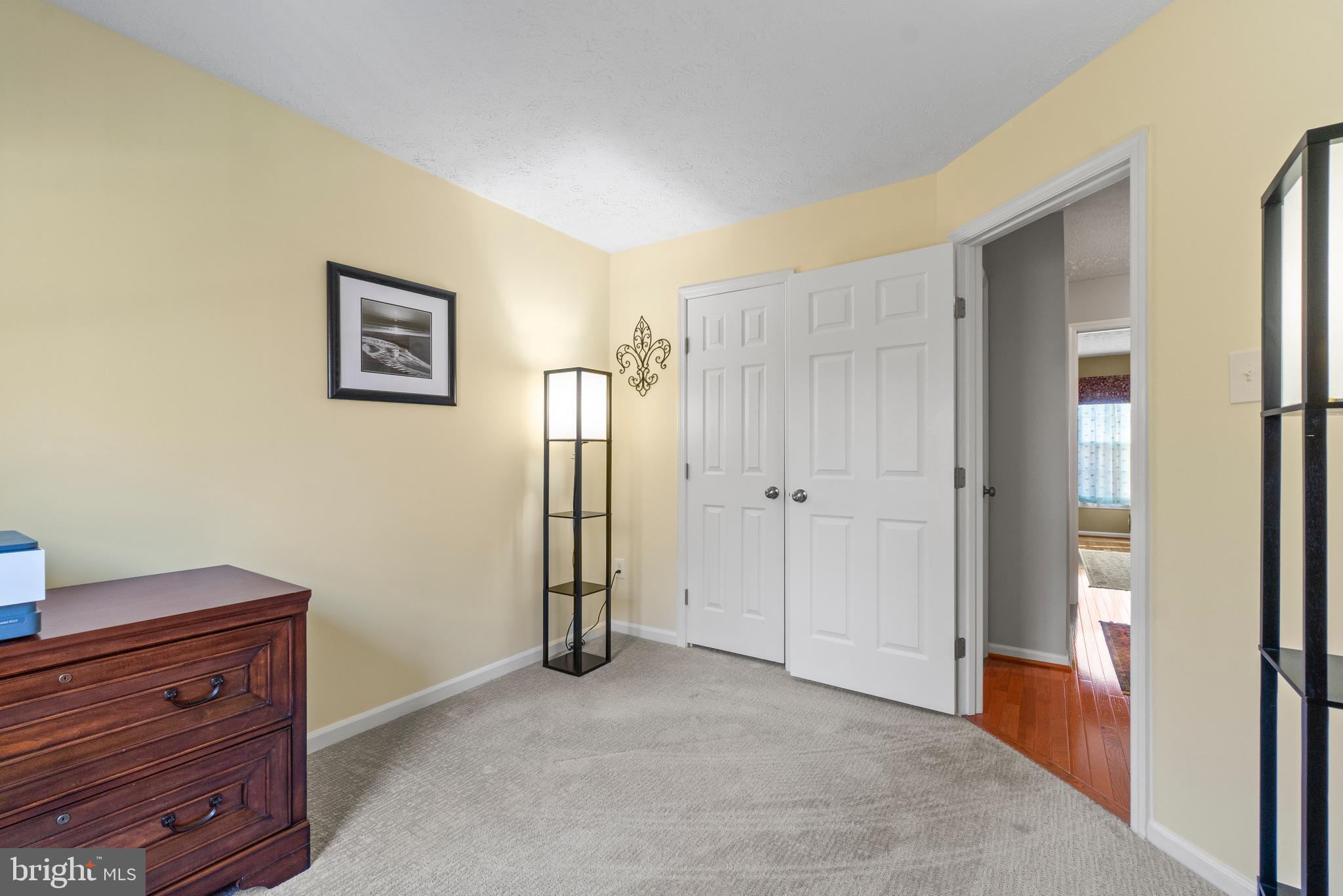 VILLAGE OF THOMAS RUN - Residential