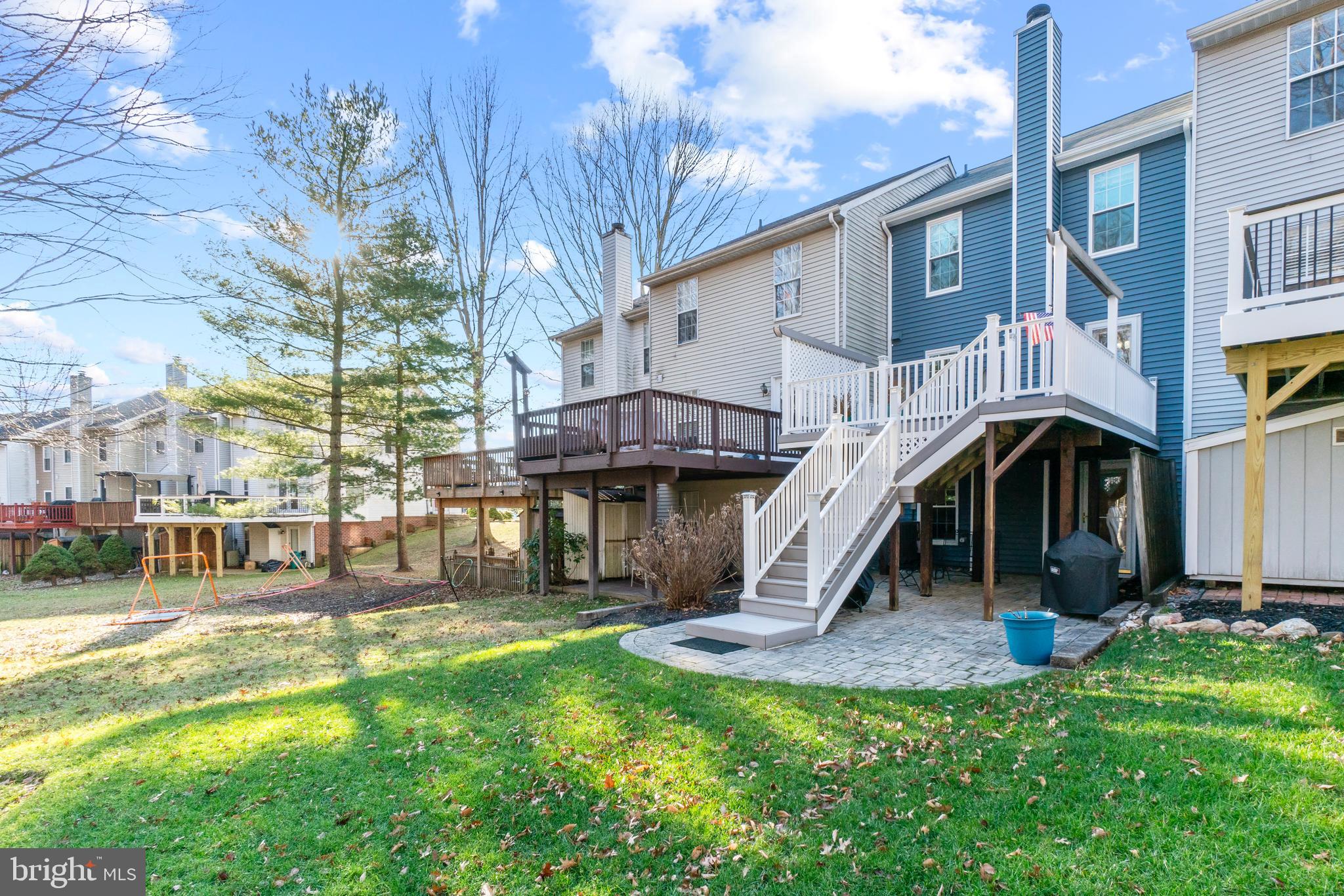 VILLAGE OF THOMAS RUN - Residential