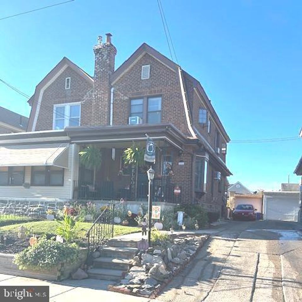 Photo of 1804 Hoffnagle Street, PHILADELPHIA, PA 19152 (MLS # PAPH2552588)