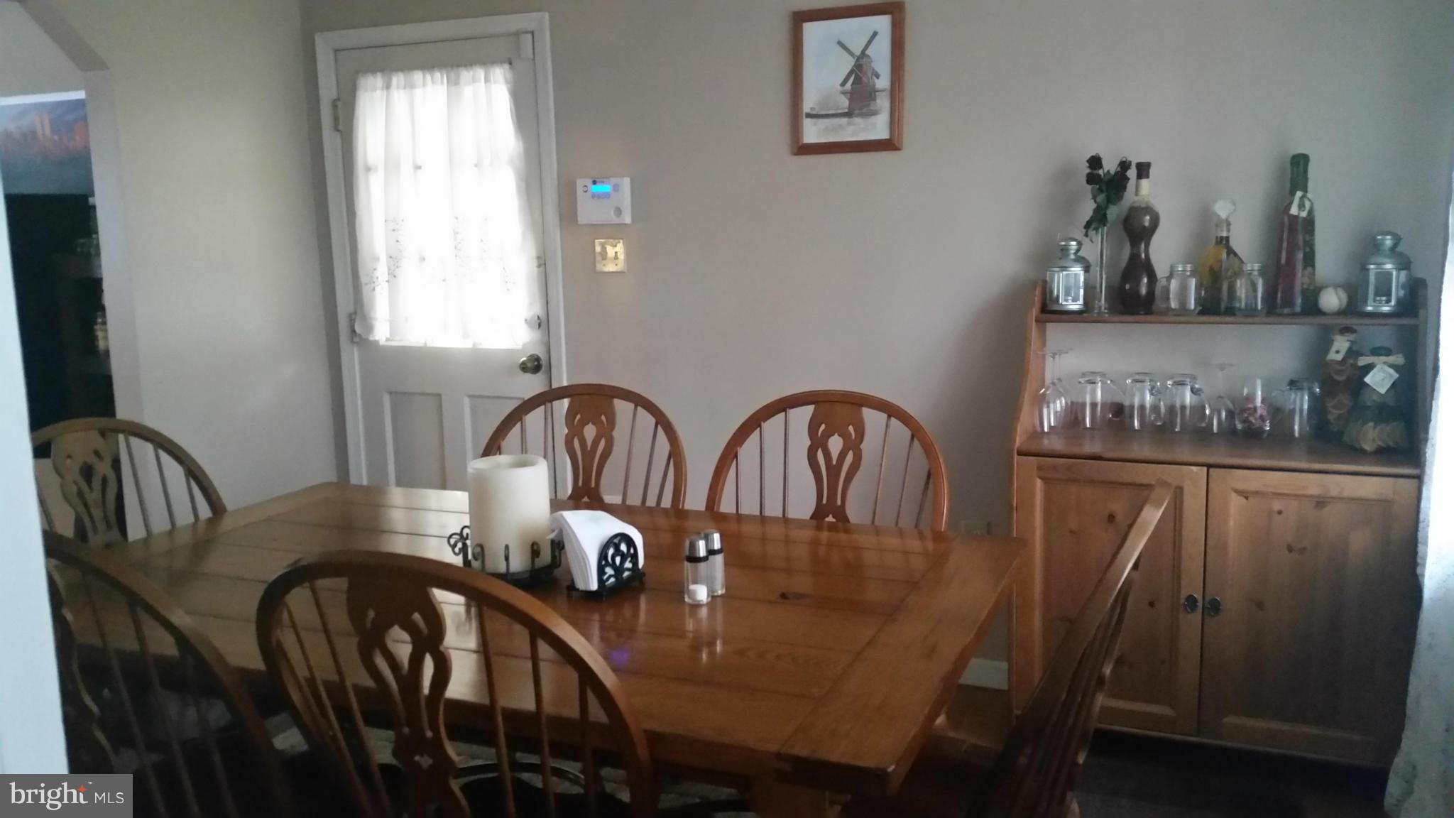 LONGFELLOW - Residential Lease