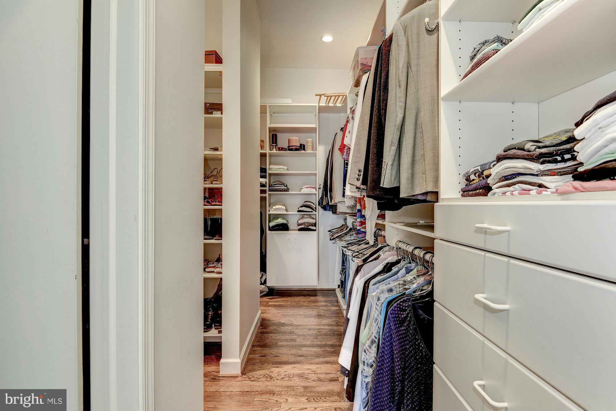 BERKLEY - Residential