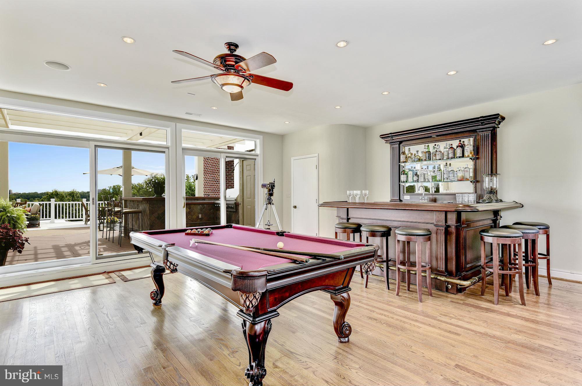 BERKLEY - Residential