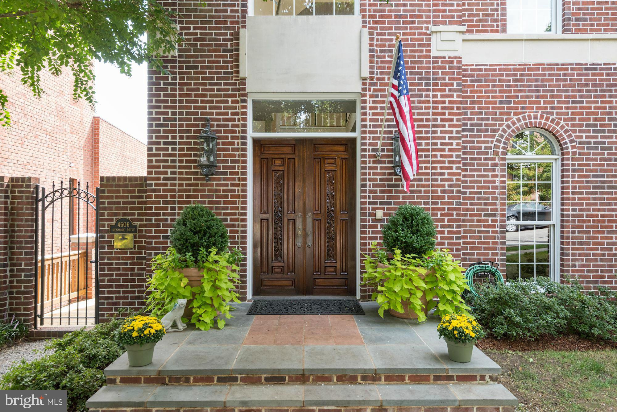 BERKLEY - Residential