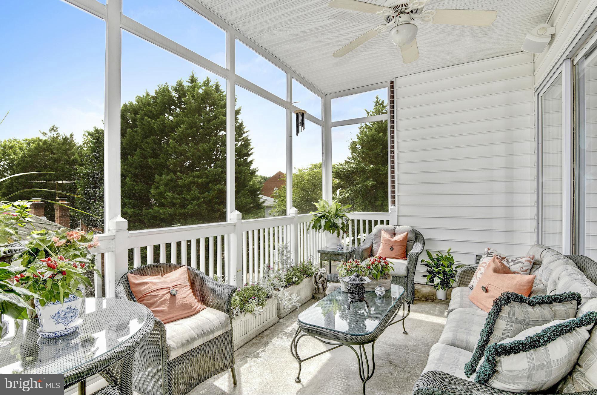 BERKLEY - Residential