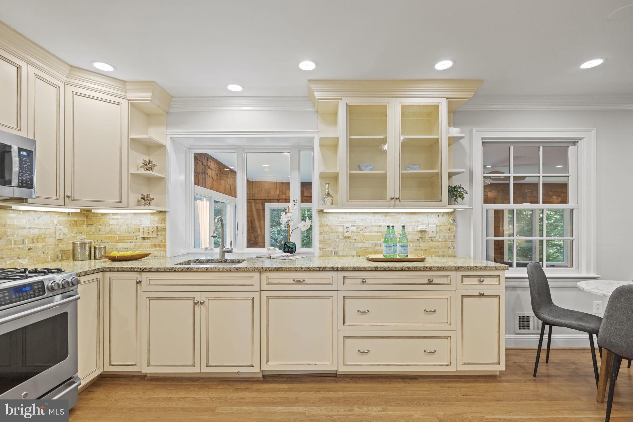 COLLEGE GARDENS - Residential